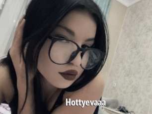 Hottyevaaa