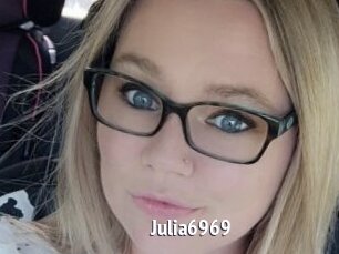 Julia6969